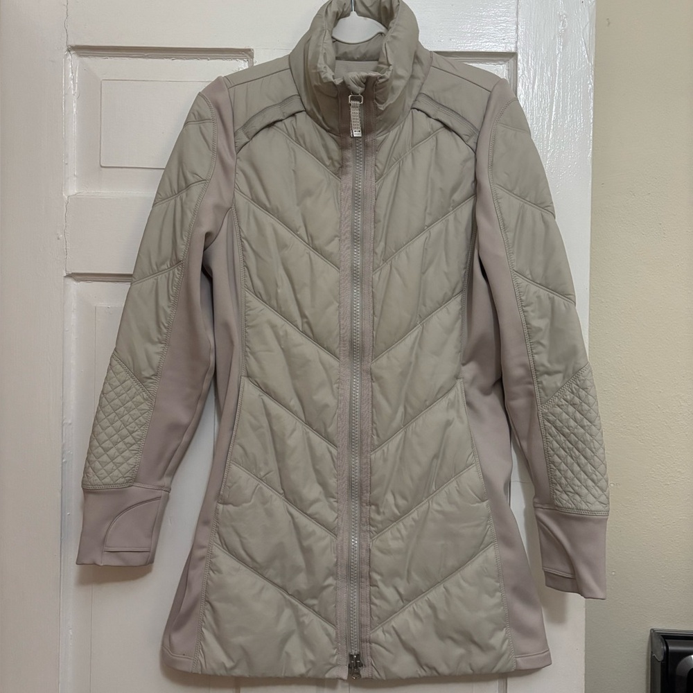 Athleta Light light tan